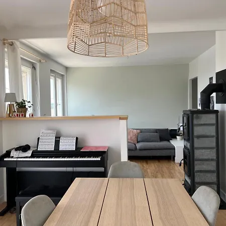 Jolie Maison Cosy, Grand Jardin, En Bordure De La Via Fluvia
